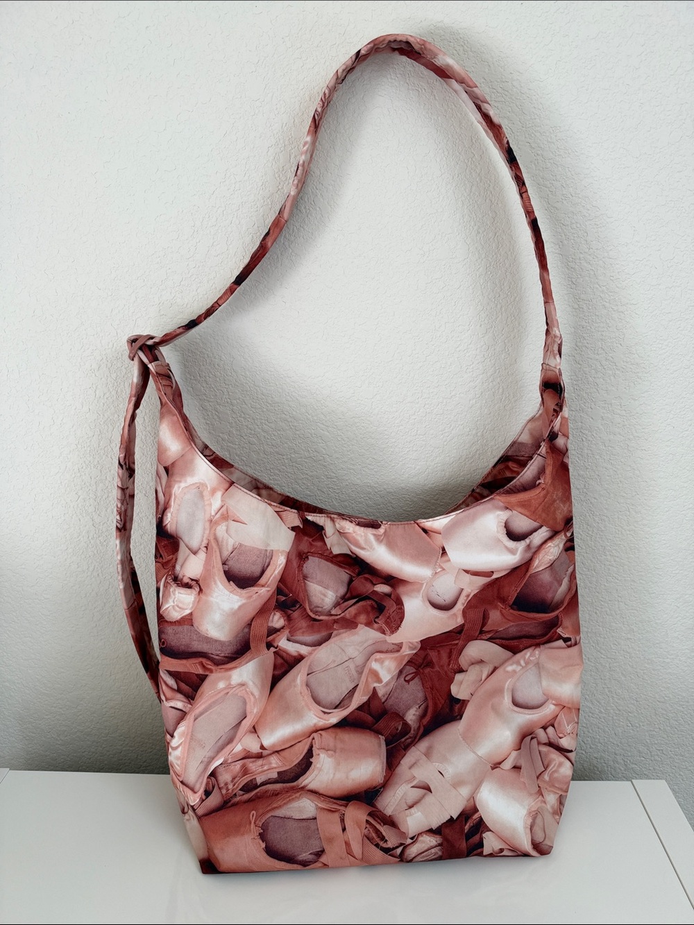 NWT Baggu Large Nylon Sling Pointe Shoe - Picture 2 of 4